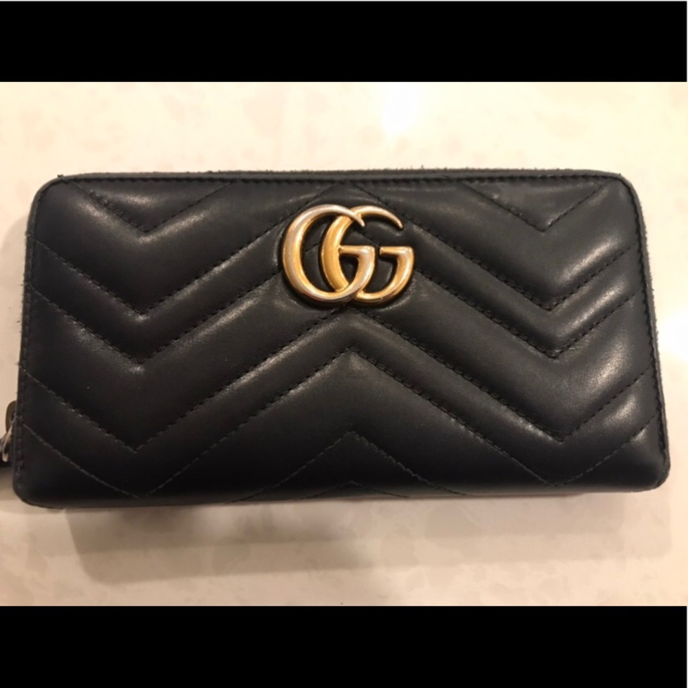 Gucci GG Marmont Continental Wallet